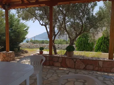 Domaine Papakonstantis Apartments to Let