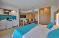 Universal Aparthotel Elisa - balcony