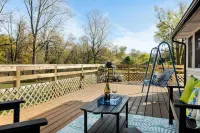 Riverside - Grill, Fire pit, Climbing Wall Retreat