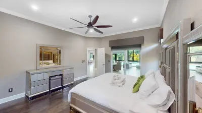 The Riverview Estates: Sauna and Heated Pool