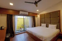 Hotel Vintage Hills Resort Hotels in Hivare Zare
