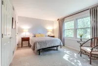 Massive 5Br, 4-Level 3k+Sqft House, PokerRoom,PoolTable, Darts, Bowling,Grill