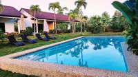 Cabagnow Seaside Resort - Pools