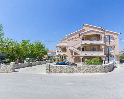 Apartments Mario Hotels in Novalja