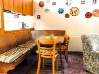 Nordsee-Ferienhaus Mit Terrasse Hotels in Schillig