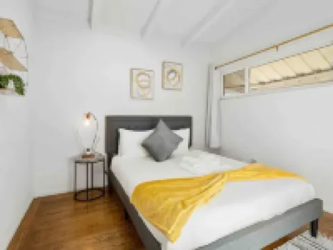 Mid Century Garden View Home Parking Hotéis em San Mateo