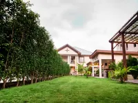 KoKo Palm Inn Ltd