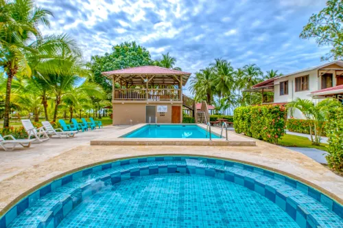 Tranquilidad Resort Hotels in Parrita