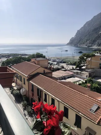 B&b Il Sogno di Contardi A. Отели рядом с достопримечательностью «Monterosso public beach (Fegina)»