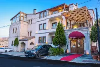 Rocca Stone House