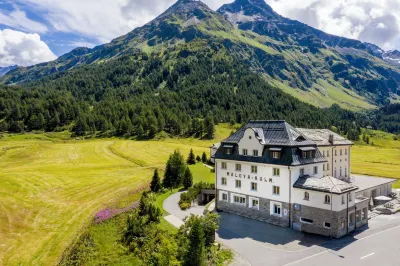 Maloja Kulm Hotel Hôtels à : Maloja