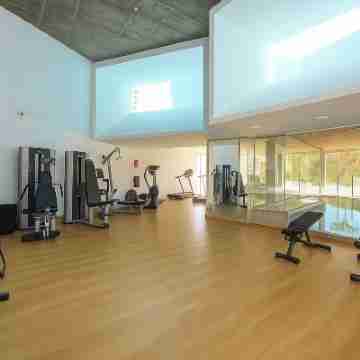 Apartment Sleeps 4 with Gym & Spa Fitness & Recreational Facilities
