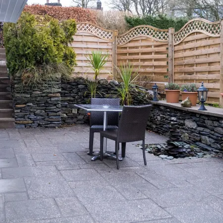 The Howbeck & the Retreat Incl Off-Site Health Club and Parking EV Point Available