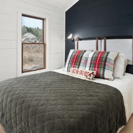 Charming Large 6-bedroom farmhouse in Stowe Lower village with Soaking tub