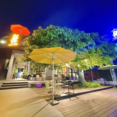 The Poem Hotel Hotels near Ao Khai