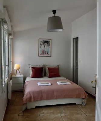 Large apartment 2 minutes from the beach. Perfectly equipped for 6 people