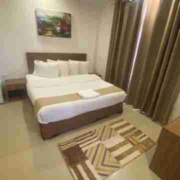 Rest-Inn  2-bedroom apartment Rooms