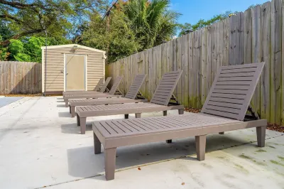 Stylish Miami Oasis: 4BR, 2 BA, Saltwater Pool, Gated Parking, 10 Mins to Beach Hotels near T.J. Maxx & HomeGoods