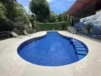 Gorgeous Views of Pacific and Rainforest - Villas