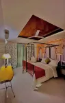 Aesthetic 2B apt in Banjara Hills, done up in a comfy eclectic and antique style Hotel a 