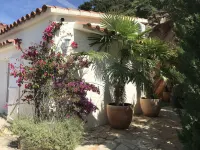 VILLA WITH EXTRAORDINARY VIEW OF ROSAS BAY WITH POOL AND JACUZZI