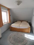 Beautiful, lovingly decorated octagon. House, well maintained. garden
