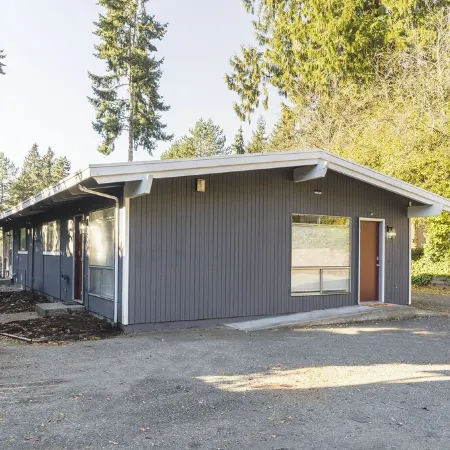 Walkable condo in heart of vibrant D/n Redmond, m/s from Microsoft, woodinville Отели в г. Редмонд