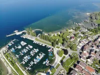 Small 3-room apartment with large terrace, 150m to the lake