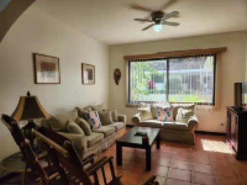 Beach Condo 3 Bed, Coco Beach, 2 Pools & GYM