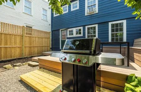 Union Street Cottage - Built in 1900 Отели в г. Гудзон