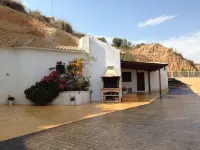 Live the experience of staying in a cave Hotels near La capilla del Fraile