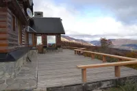 Argentinian Patagonia Andes ski, lake and mountainview