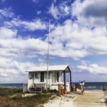 Comfortable apartment for four people. Smart TV and WLAN included.