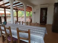 Villa Piscine, Solarium Avec Carbet, vue mer et Montagne. Animaux Acceptés Hotels in Marigot