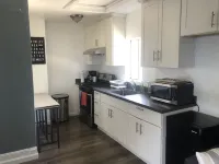 Charming 2 Bedroom Apartment