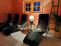 Vacation home with garden, playground, whirlpool, wood-fired sauna, pet-friendly Hotels in Bitburg-Prum