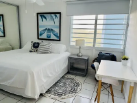 Amazing Ocean Views 2Bedroom, Beach Gear & 300MB Wifi. Superhost!!