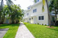 Large Family Accommodation with Pool and great location. Steps from Atlantis!
