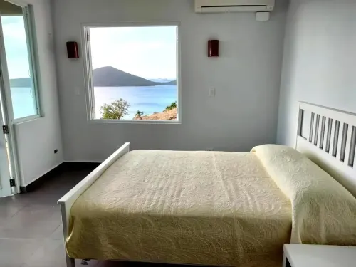 Spectacular Villa Vista Melones First Floor Hotels in Playa Sardinas I