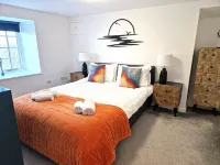 Outstanding Sea Views Of Mounts Bay and St Michaels Mount. Peaceful location