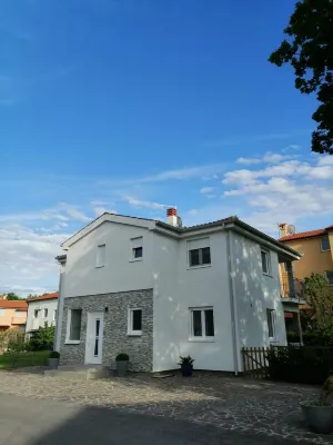 Villa "mm" Zwei Wohungen- 9 Personen