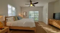 "Gorgeous and Open" 2 Bedroom / 2 Bath Villa Hotels in 