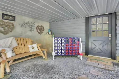 Lake, Golf & Hike at Linville Lodge in  Linville  Land  Harbor  Resort Community