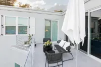 The Ampersand Sky Villa: Iconic, Artful Luxury