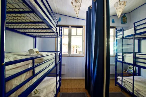 Second line: pretty hut in the 44 Hectares