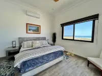 Serene Jewel on the Sea of CortezSleeps 8, 4 bedrooms, 4.5 baths + Pool