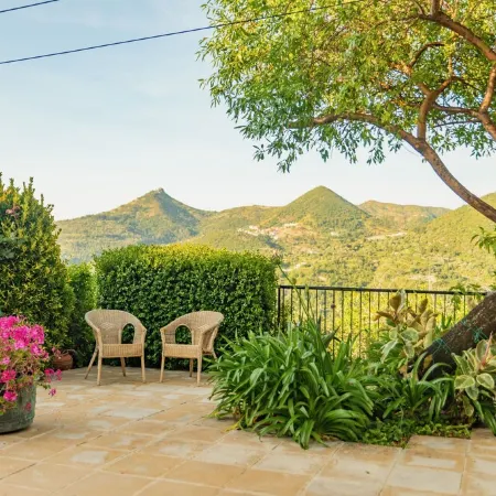 Beautiful Family Villa With Heated Swimming Pool And Stunning Sea/Mountain View