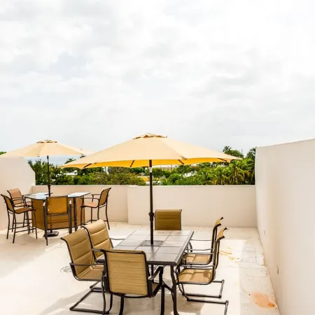 Casa Vasquez 2 Sea Beach Village - Ocean View - Beach - Pool - Roof Deck