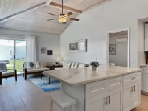 Golf Cart Included, Cat Island Villa, Treasure Cay, Bahamas