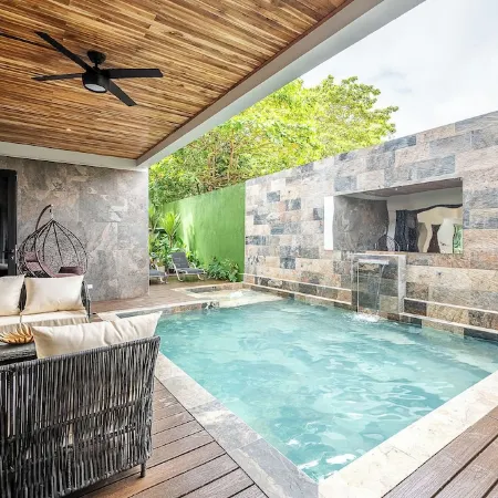 Brand New Luxury Villa on the South End of Jaco Beach, Steps from the Beach!